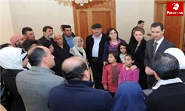 صحبت های بشار اسد در دیدار سرزده با خانواده شهدا