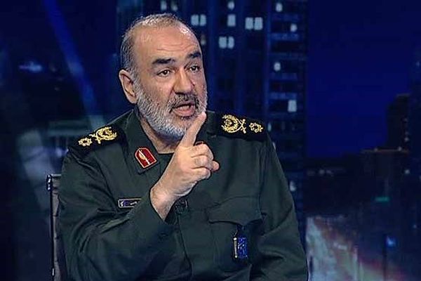 اتکا به ظرفیت های داخلی از رموز موفقیت در دفاع مقدس بود