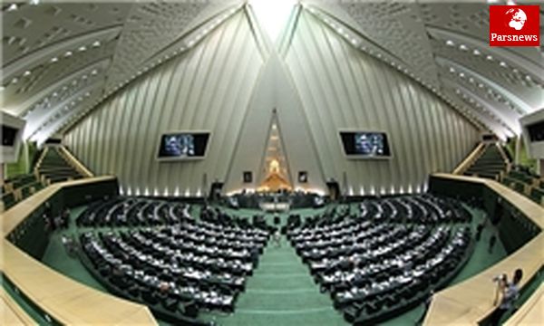 مجلس از خاتمی برای مراسم تحلیف روحانی دعوت نمیکند