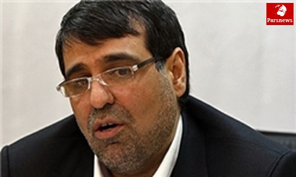پیام رهبر معظم را با جدیت پیگیری میکنیم