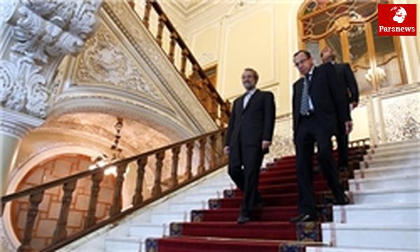 رئیس پارلمان نیکاراگوئه در جلسه علنی مجلس حضور یافت
