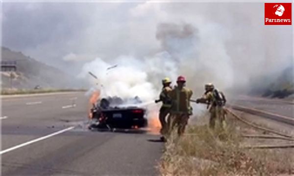 آتشسوزی پژو در جاده مشگینشهر