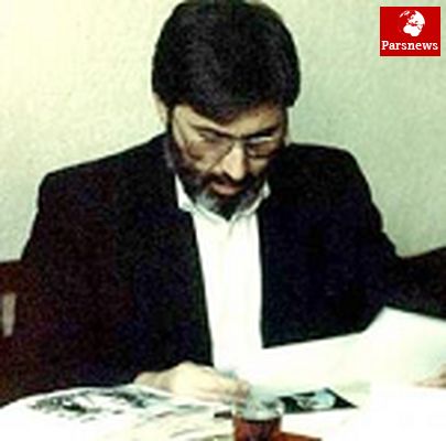 خاطراتی از حضور رهبری در تشییع آوینی
