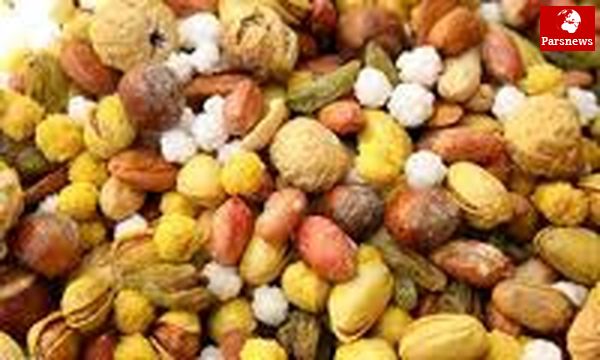 تهیه انواع میوه و آجیل برای نوروز اسراف است