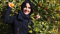 عکس زیبای الهه حصاری در باغ پرتقال