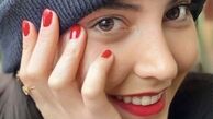 صورت بدون گریم بازیگر جوان ملکه گدایان + عکس