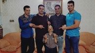 مرد کوتاه قد سینماو پسرانش+عکس