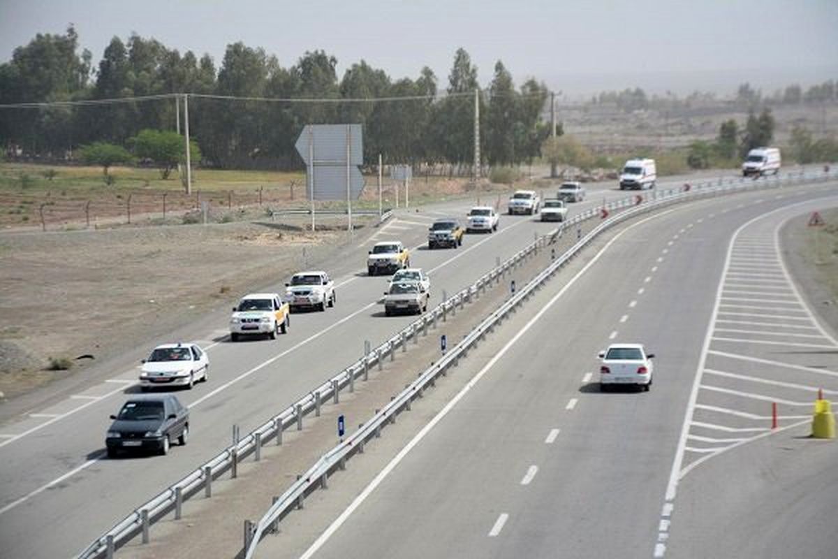 جزئیات ممنوعیت‌ها و محدودیت‌های ترافیکی محورهای مواصلاتی کشور/ کاهش ۰.۳ درصدی تردد نسبت به روز قبل