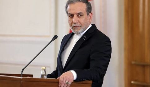 تا تهدیدها علیه ایران ادامه داشته باشد، مذاکرات برای توافق نهایی آغاز نمی‌شود
