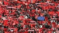اعتراض هواداران و بازیکنان به داور
