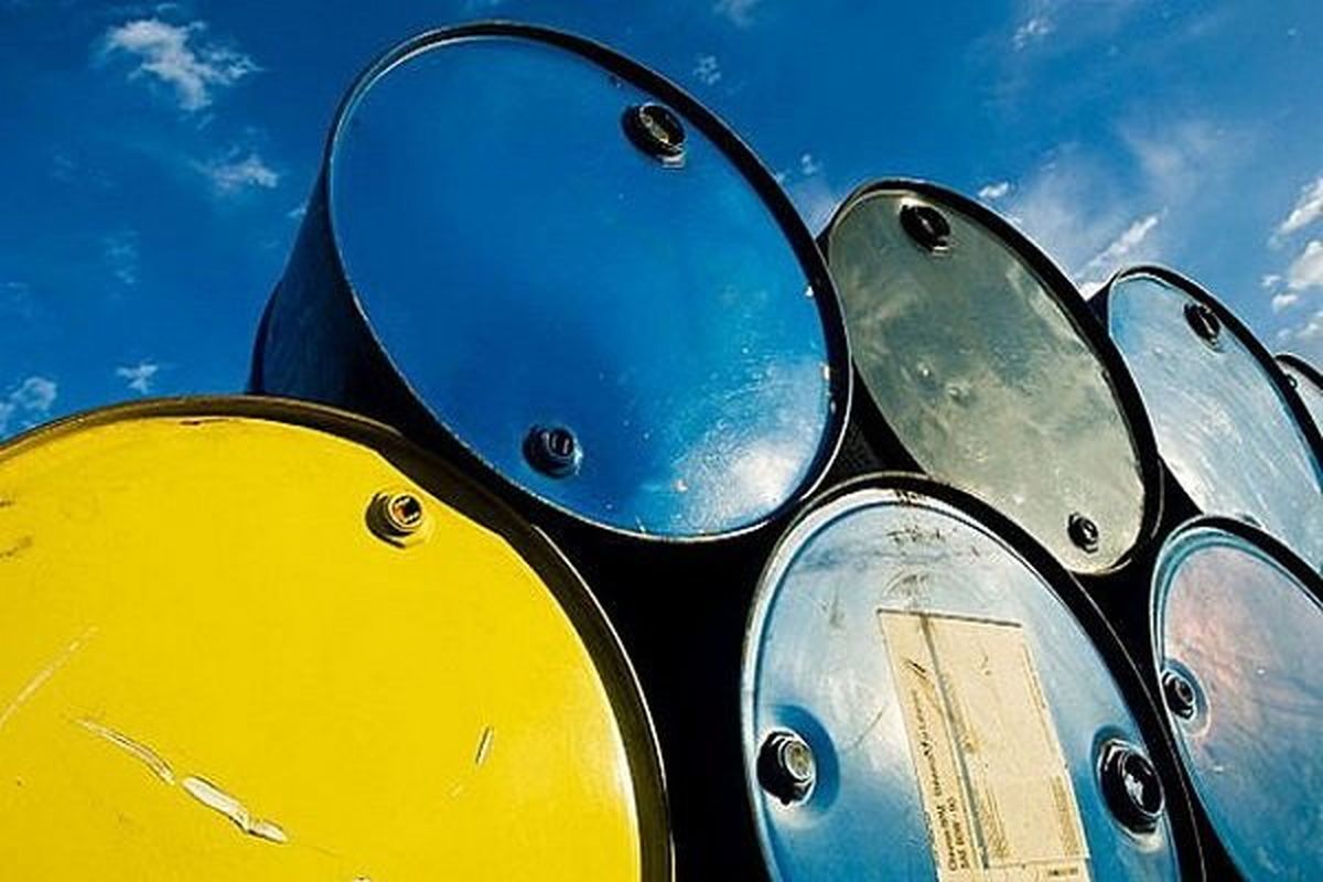 قیمت نفت در سراشیبی سقوط 