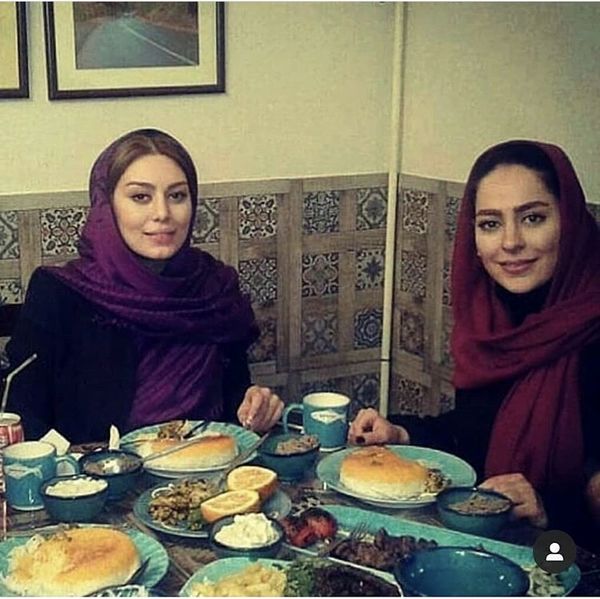 رستوران گردی های سحر قریشی و سمانه پاکدل + عکس