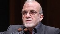 فولادگر: دولت با صاحبان حقوق‌های نجومی برخورد قاطع کند