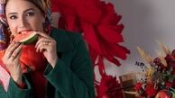 شبنم قلی‌خانی» درحال خوردن هندوانه شب چله