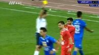 پرسپولیس به لطف داور 12 نفره استقلال را شکست داد