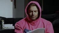 لباس صورتی گلزار + عکس