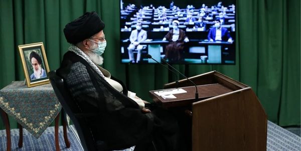  ارتباط تصویری نمایندگان با رهبر انقلاب آغاز شد 
