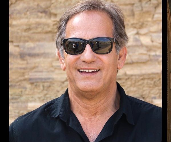 استایل شیک و ساده آقای بازیگر + عکس