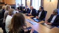 کوارتز: حضور زنان در عرصه سیاسی ایران نادر است+ عکس