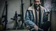 هادی حجازی فر در انبار اسلحه + عکس