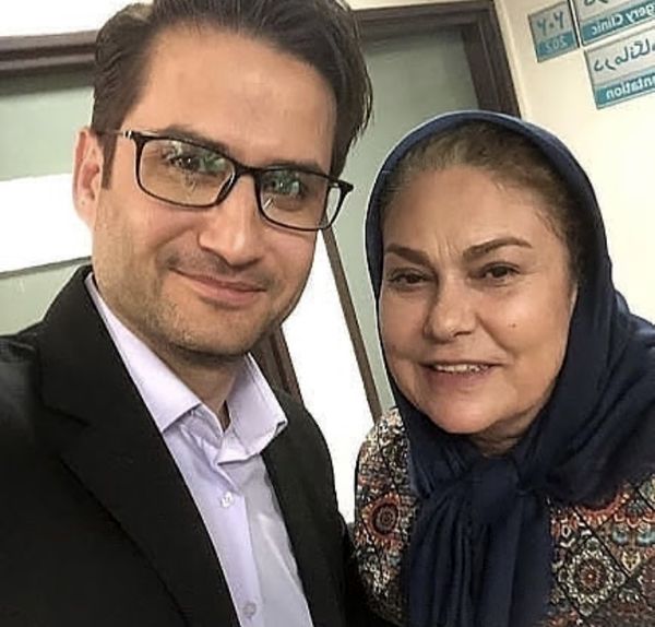 پویا امینی در کنار بازیگر خانه سبز + عکس