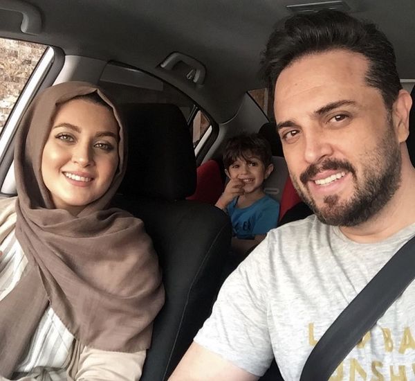 پدرام کریمی و خانواده اش در ماشین + عکس