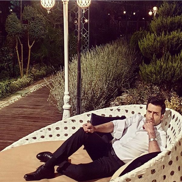 مجید واشقانی در حیاط ویلایش + عکس