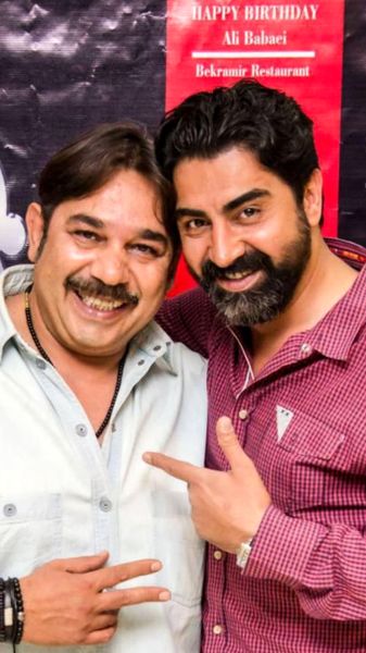 داریوش سلیمی و دوست خوش صدایش + عکس