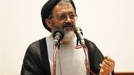 اکرمی: تماشای شبکه‌های ماهواره‌ای خلاف قانون است