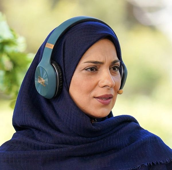 روشنک عجمیان در یک مسابقه + عکس