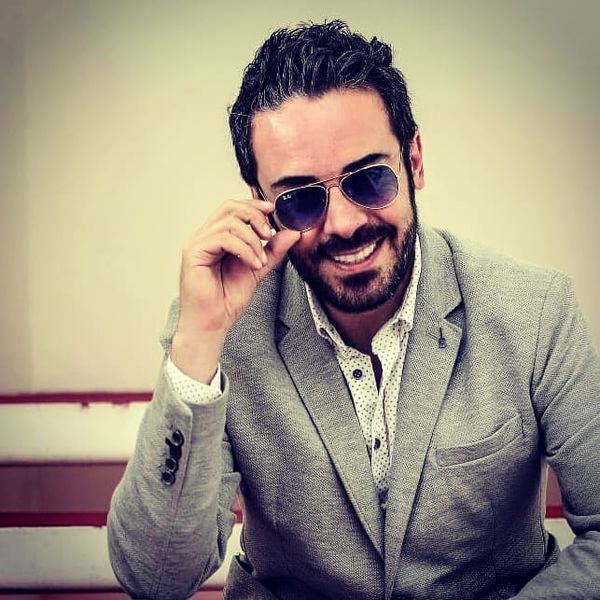 تیپ شیک کاوه سماک باشی + عکس