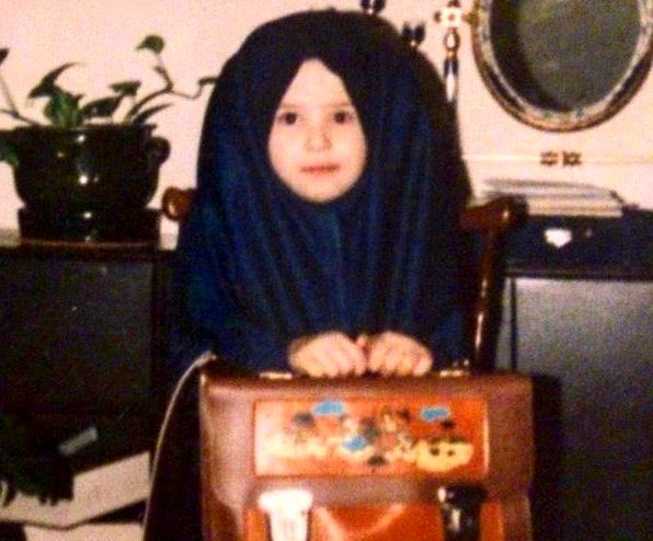 کودکی مهراوه شریفی نیا با مقنعه + عکس