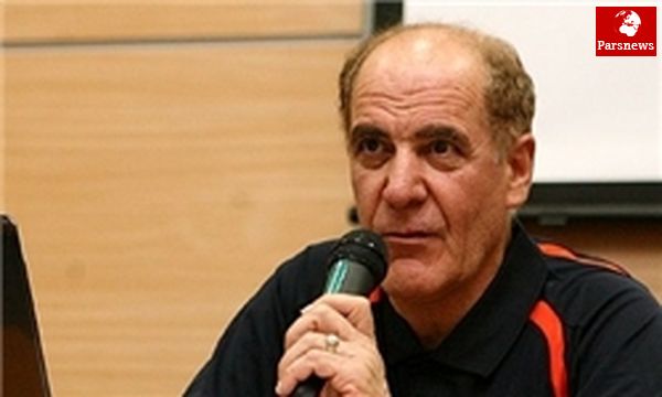 عسگری: داور باید یک کارت زرد به محسن بنگر میداد