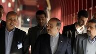 جلسه تاج و سلطانی فر برگزار می شود
