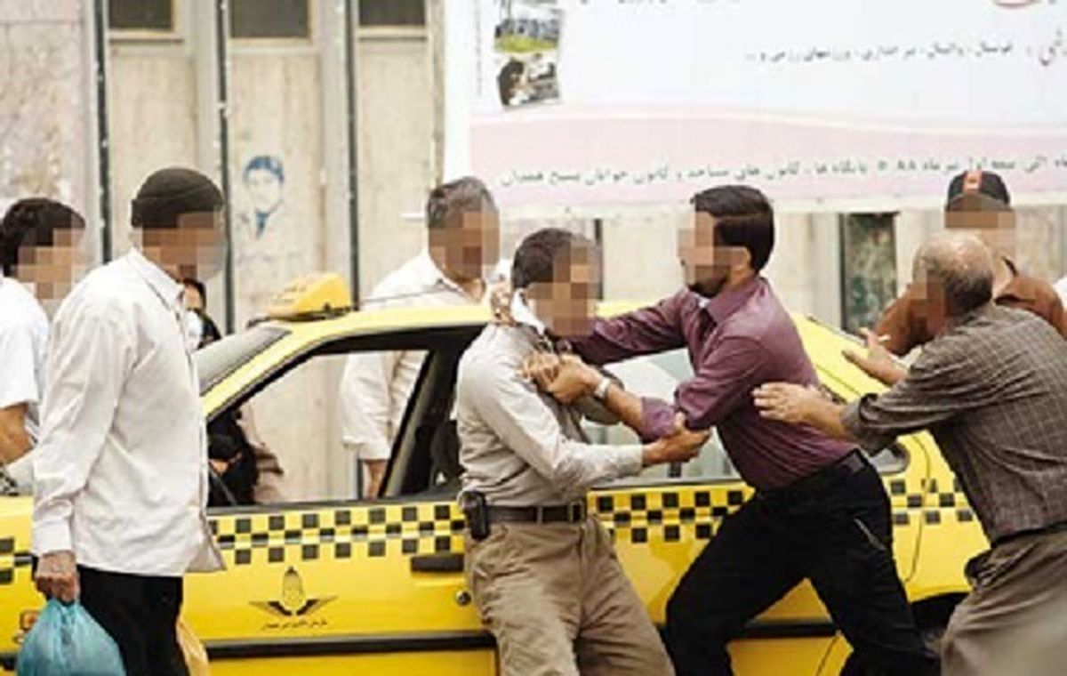 
هیچ و پوچی که قتل و زندان می‌آفریند