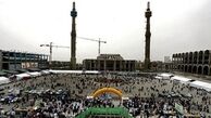 کسانی که با التماس به نمایشگاه کتاب می‌آیند