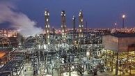 رئیس جمهور: صادر کننده بنزین و گازوئیل هستیم/ تولید روزانه ۱۱۰ میلیون لیتر بنزین در کشور
