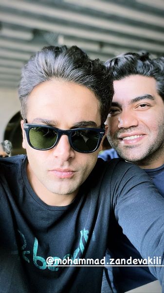 سلفی آرمان درویش با دوستش + عکس