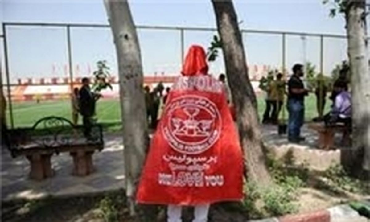 رویانیان و پیشکسوتان خواهان خرید سهام پرسپولیس