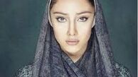 «ترلان پروانه» در کنار بردارش
