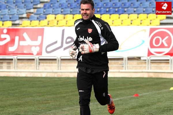 اولین بازیکن پرسپولیس به دنبال تمدید قرارداد