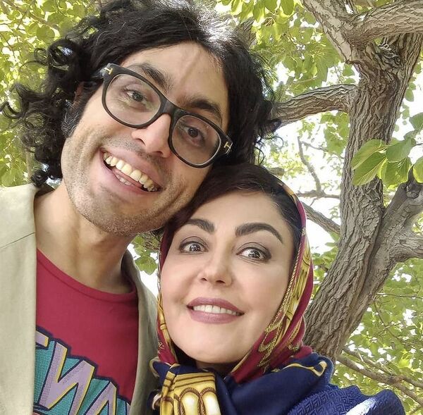 سلفی جدید شقایق فراهانی با برادرش + عکس
