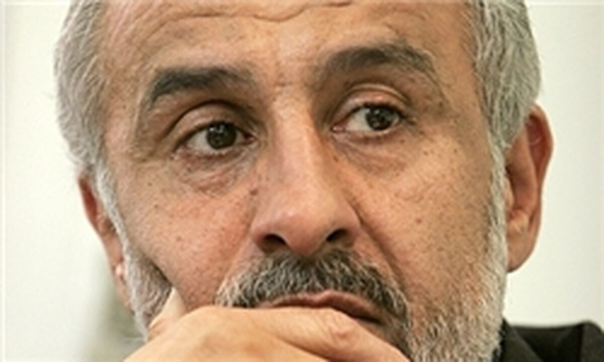 هیئت رئیسه سوال از وزیرنفت درباره کرسنت را تحویل نمی‌گیرد