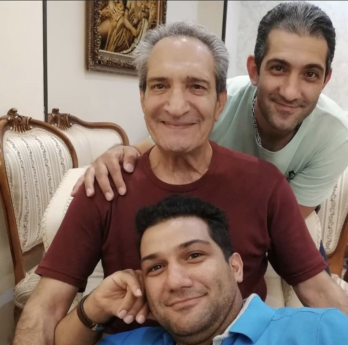 خشایار راد و پسرانش در خانه شان + عکس