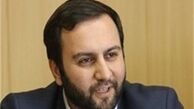 پیرهادی خطاب به سرخو: با نفوذ در شهرداری 176 متر پارکینگ را مسکونی کرده‌اید