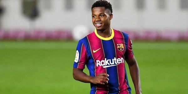 مهاجم بارسا راهی پرتغال شد