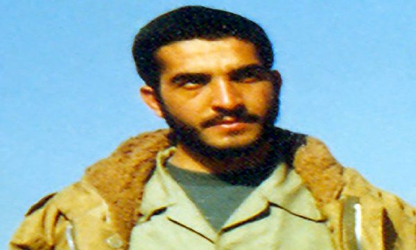 لحظه مجروحیت شهید قاسمی در نبرد با داعش+ فیلم 