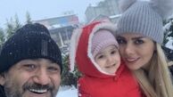 برف بازی مهران غفوریان با همسر و دخترش + عکس