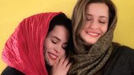 عکس عاشقانه ملیکا شریفی نیا و خواهر هنرمندش