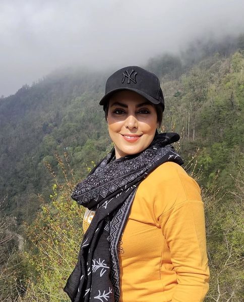 تیپ کوهنوردی نیلوفر شهیدی + عکس